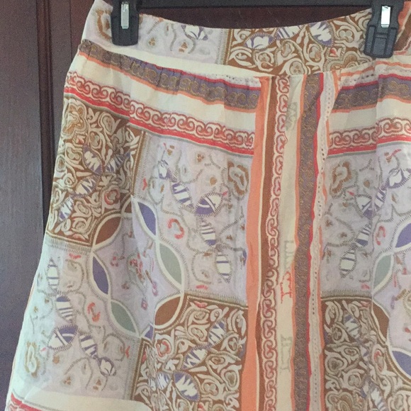 Geometric print dress skirt with side zipper - Picture 2 of 4